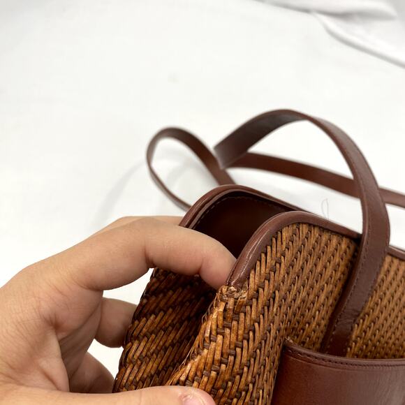 Fossil brown straw weaved vintage bag - Picture 4 of 9